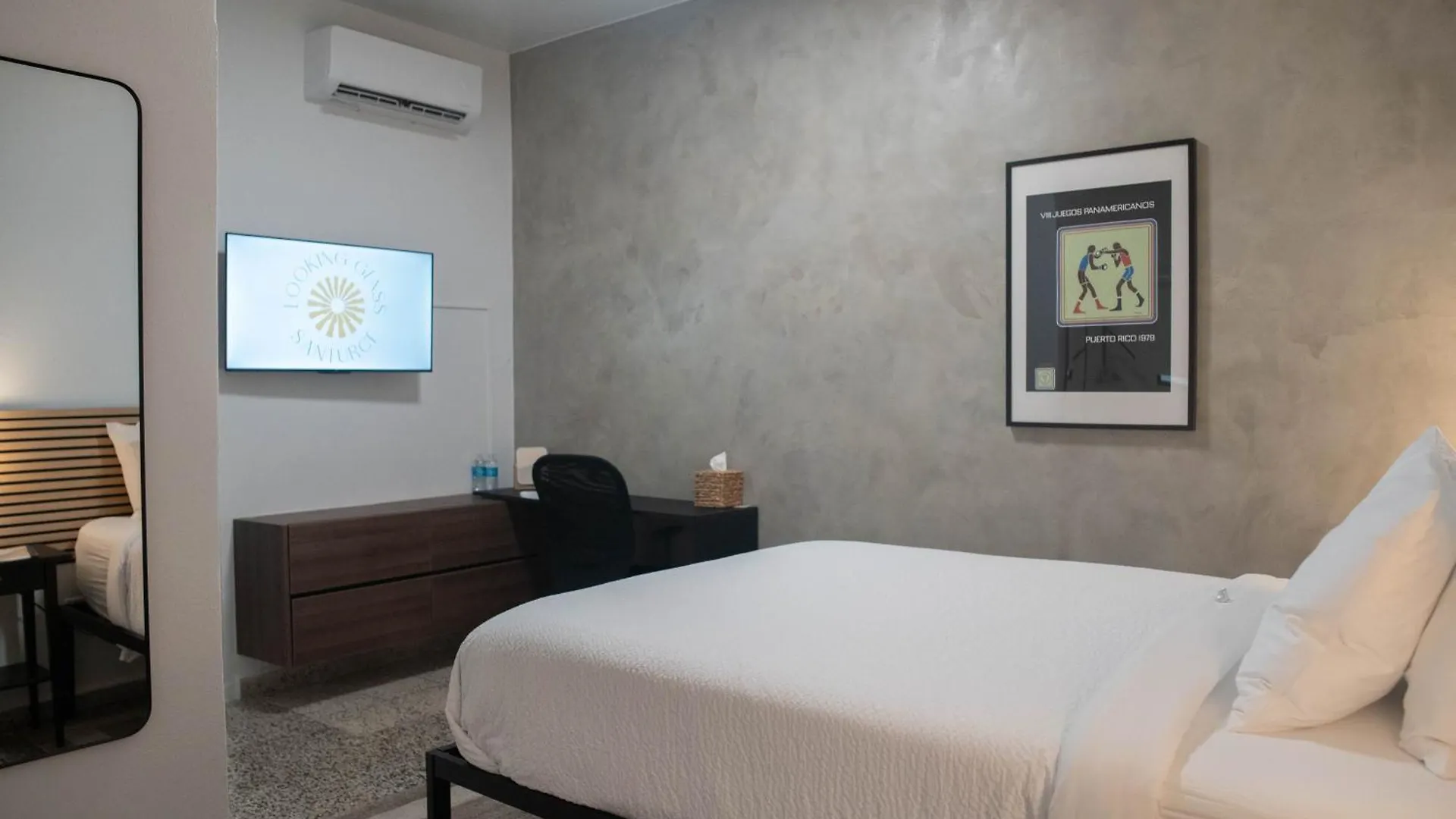 The Looking Glass Hotel San Juan