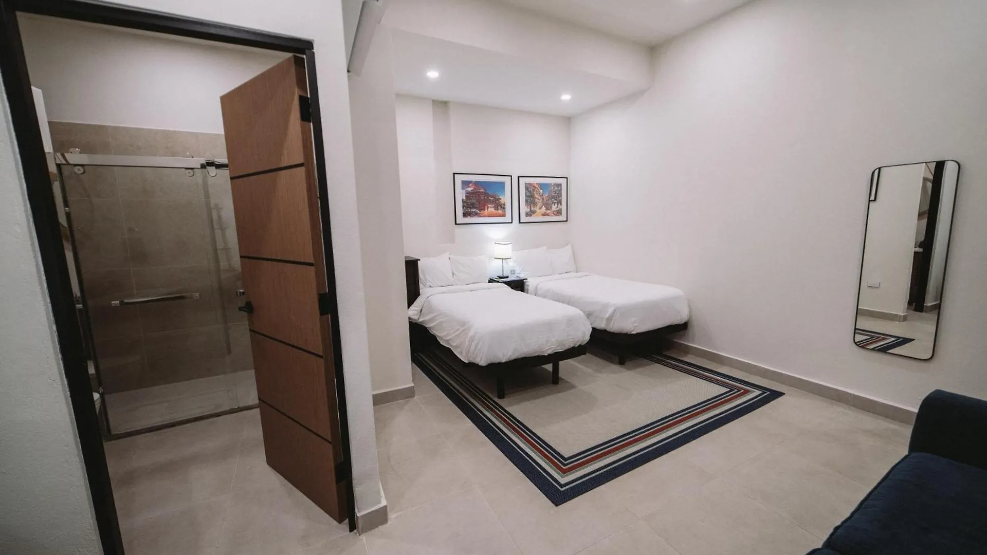 The Looking Glass Hotel San Juan